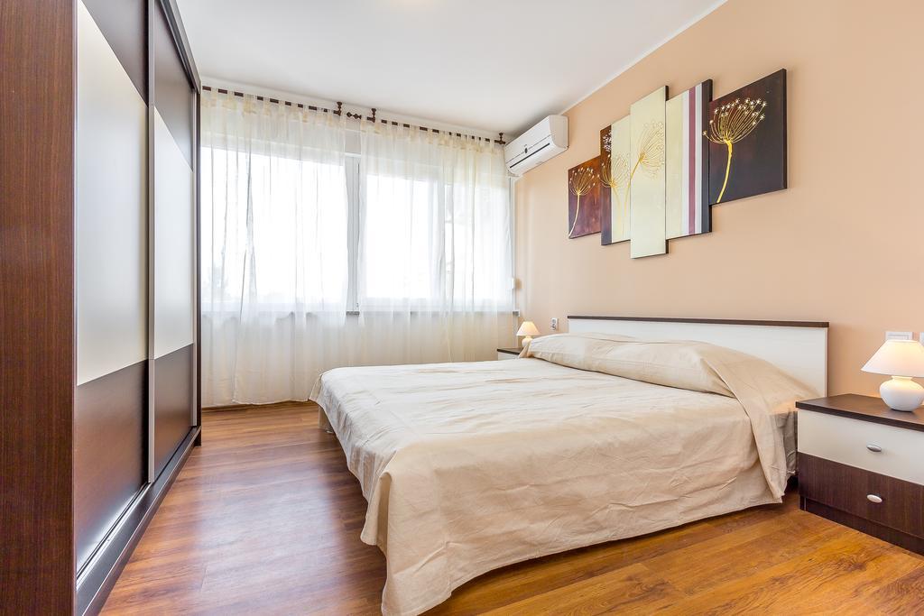 Penthouse Castropolaアパートメント 部屋 写真